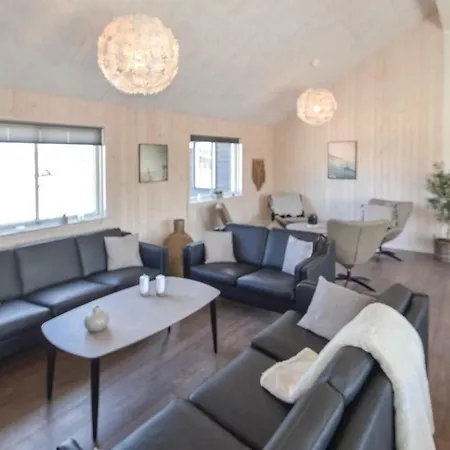 Lovely In With Sauna 펜션 *